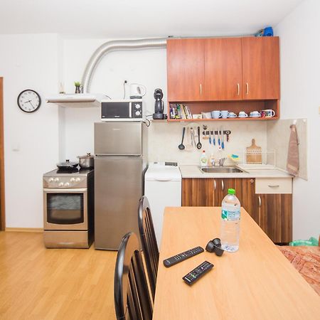 Super Center - Apartment On "Kiril & Metodi" Square Burgas Exterior foto