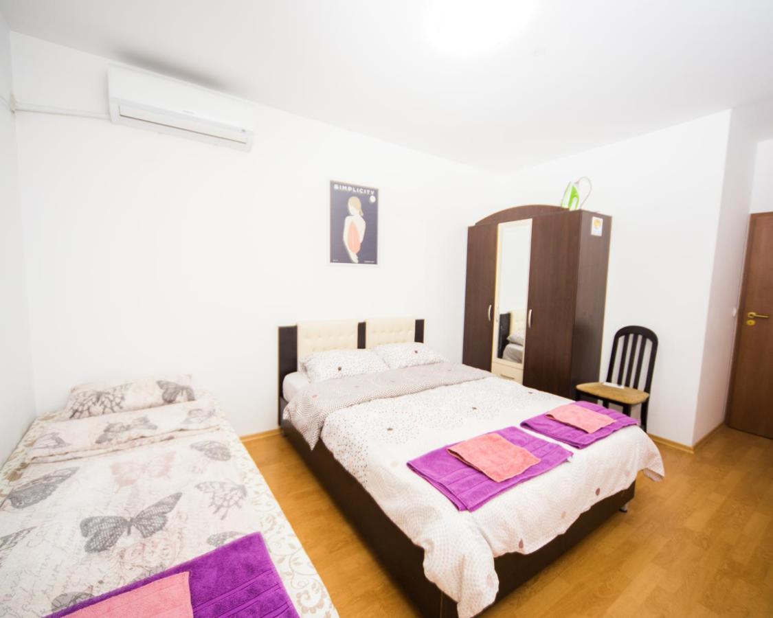 Super Center - Apartment On "Kiril & Metodi" Square Burgas Exterior foto